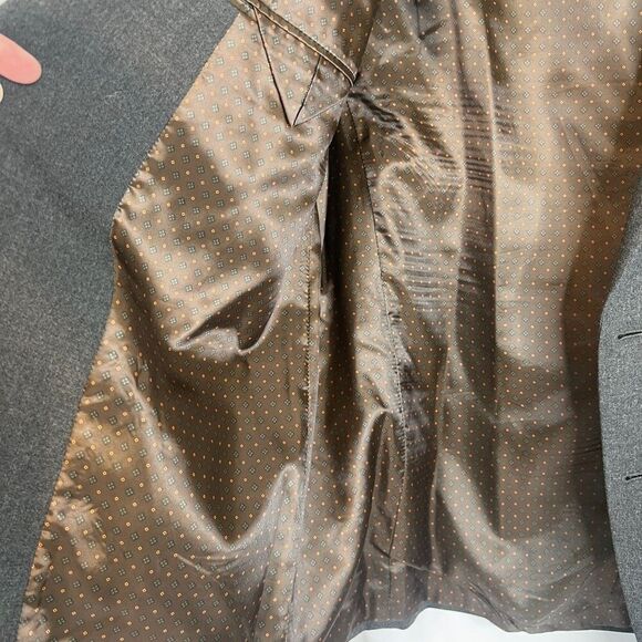 Chaps Dark Gray Single Breasted Two Button Classic Basic Career Blazer Size 44S - Picture 11 of 11